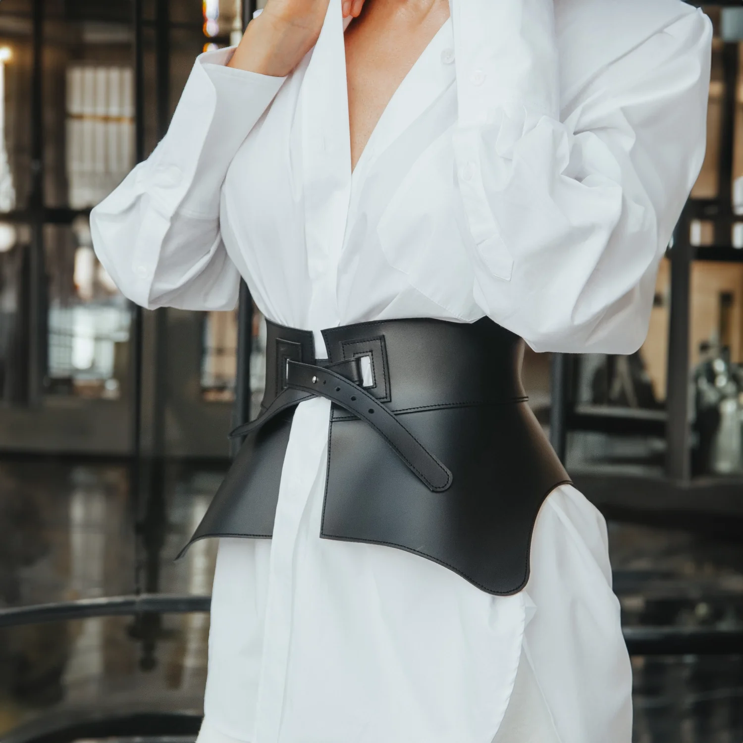 Leather Basque NOIRE - Image 6