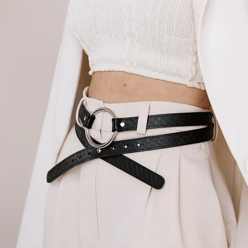 Leather Belt With Rings ELYSSARA - Image 13