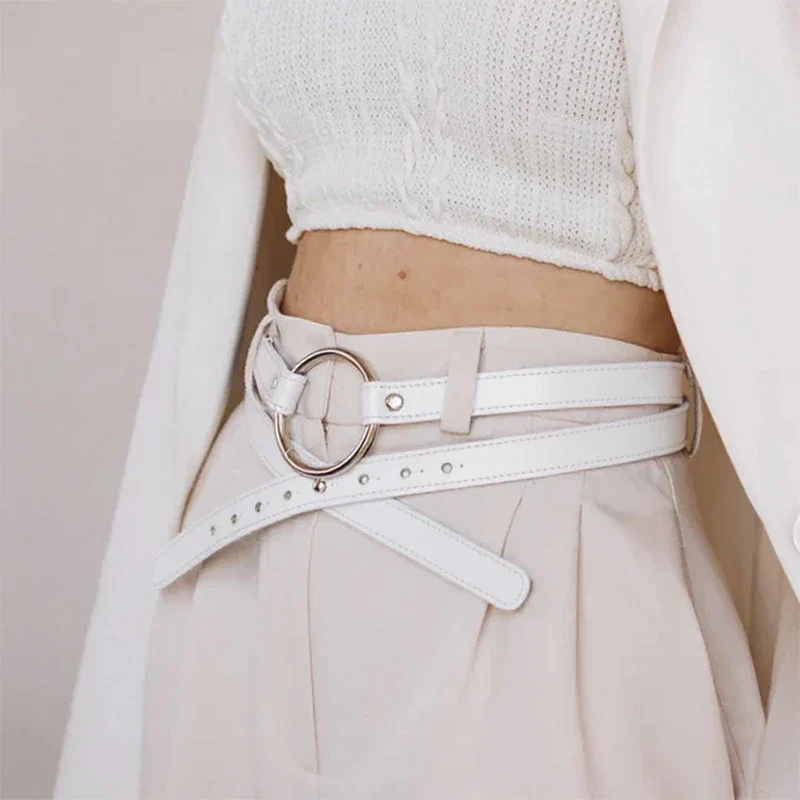 Leather Belt With Rings ELYSSARA - Image 17