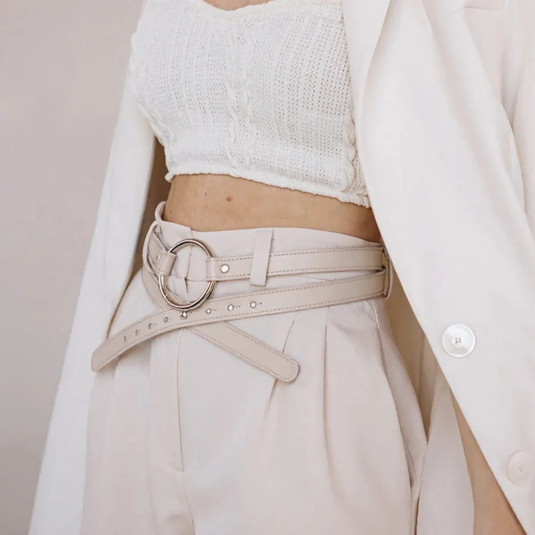 Leather Belt With Rings ELYSSARA - Image 9
