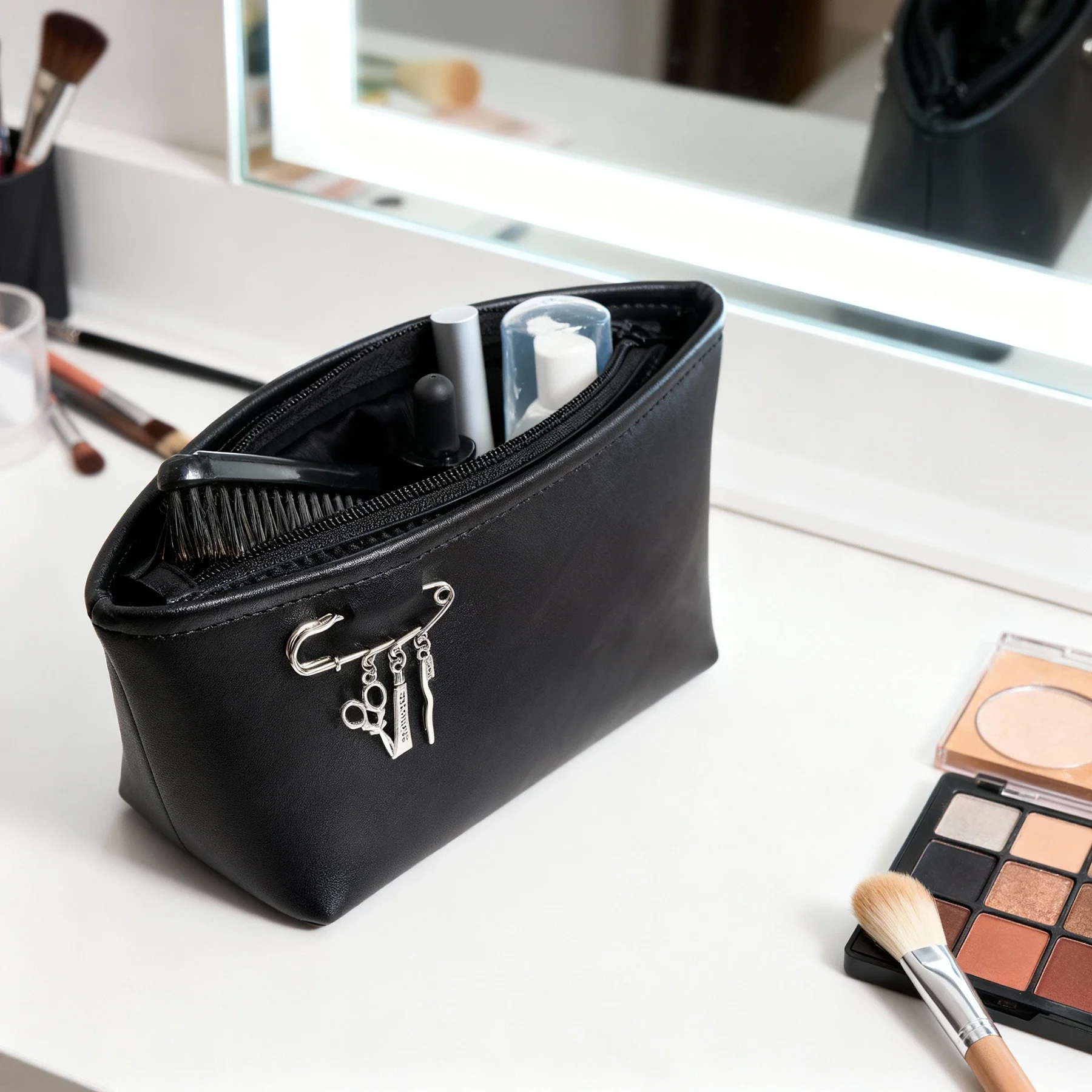 MakeUp Bag Paris - Image 2