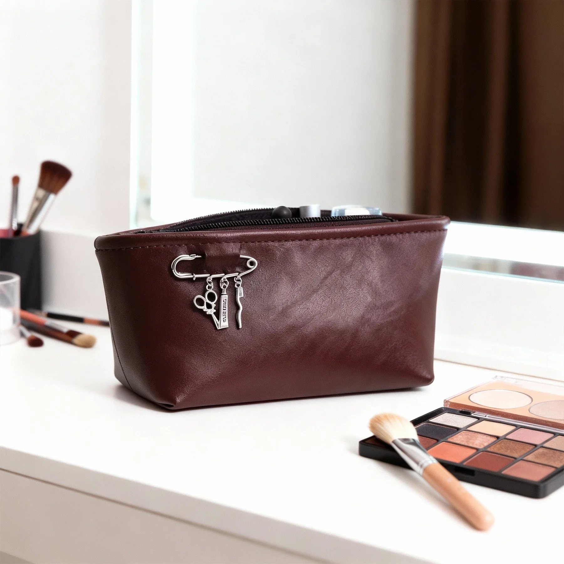 MakeUp Bag Paris - Image 3
